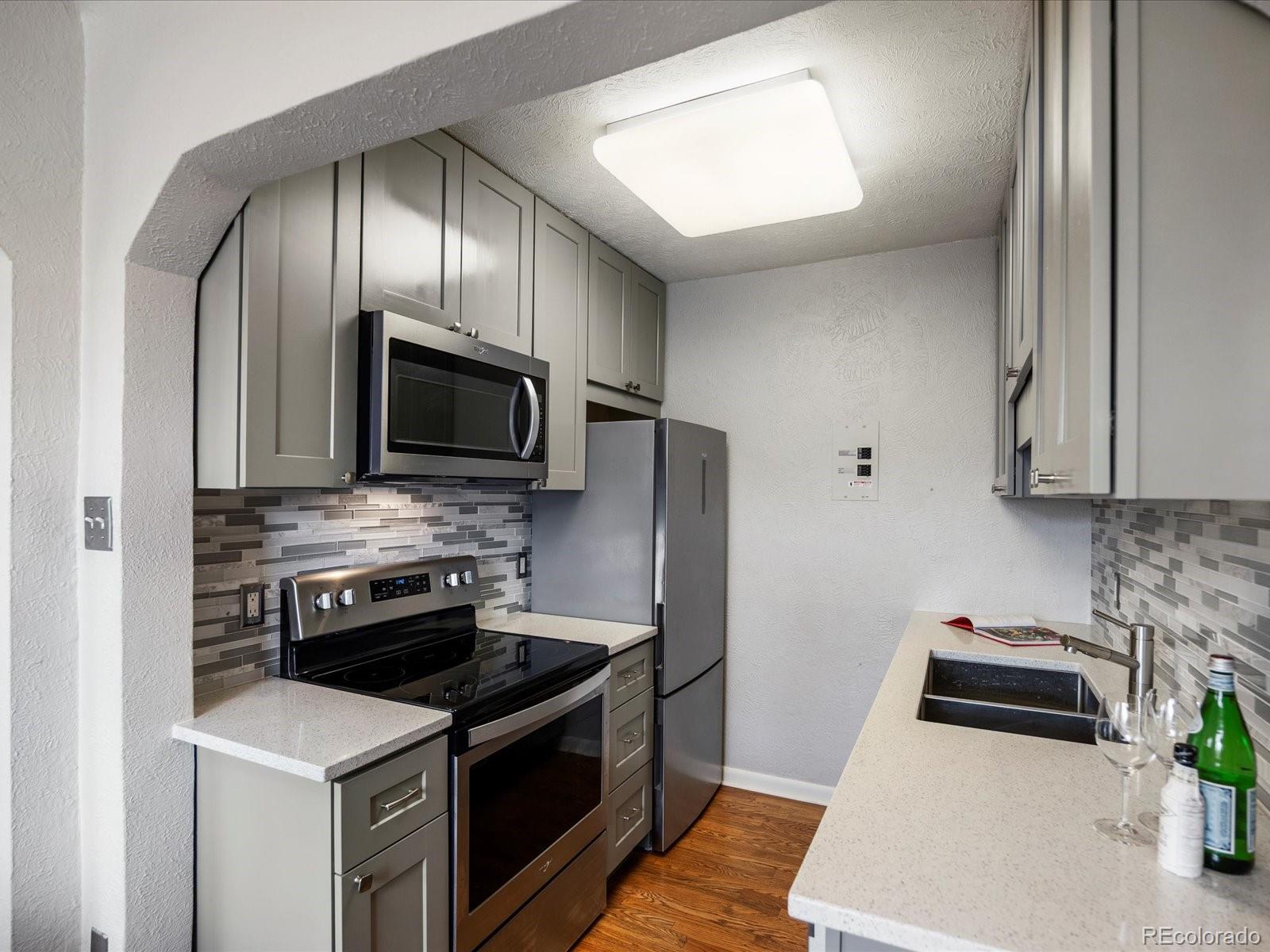 MLS Image #10 for 1130 n n pennsylvania street,denver, Colorado