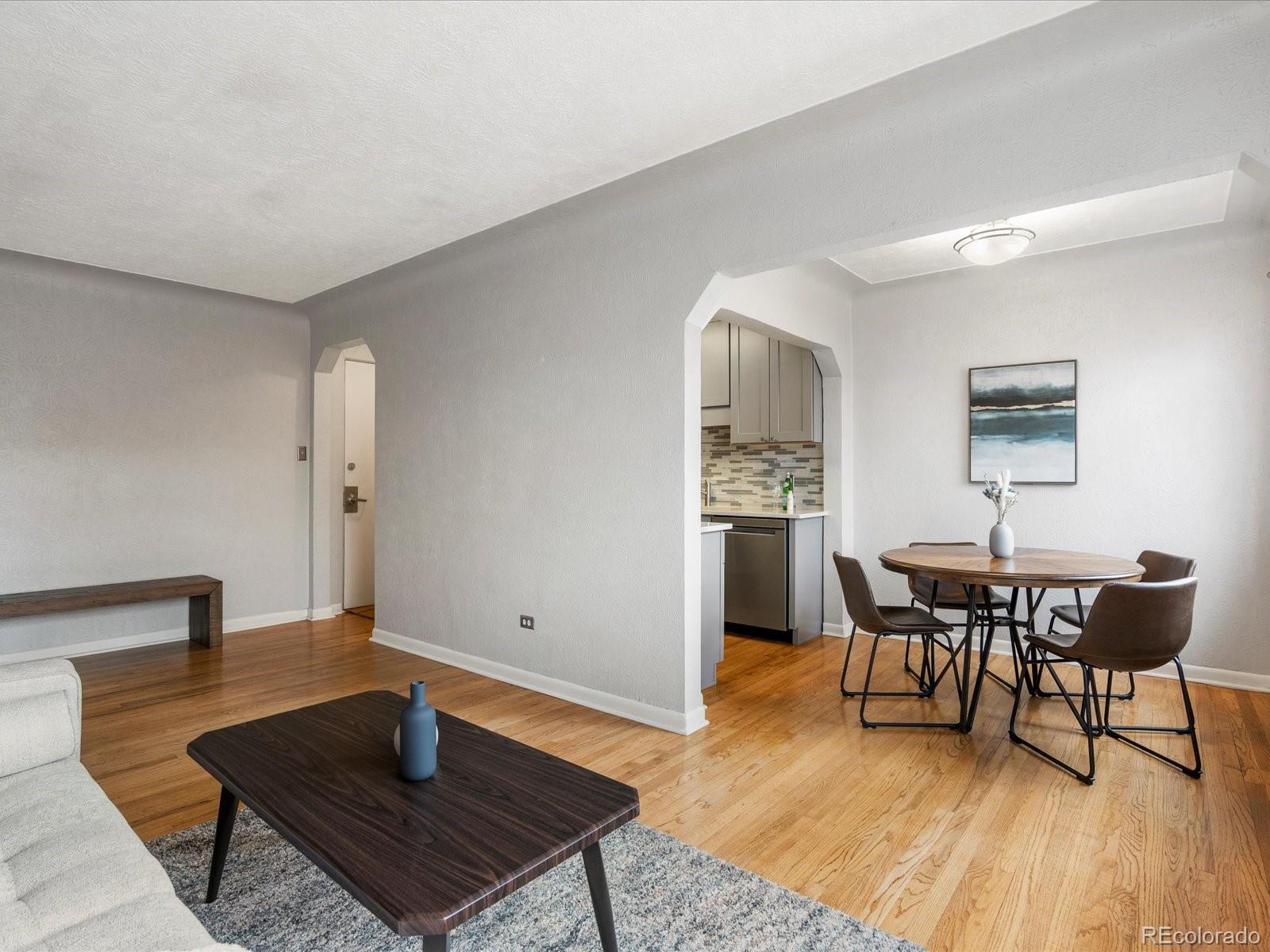 MLS Image #23 for 1130 n n pennsylvania street,denver, Colorado