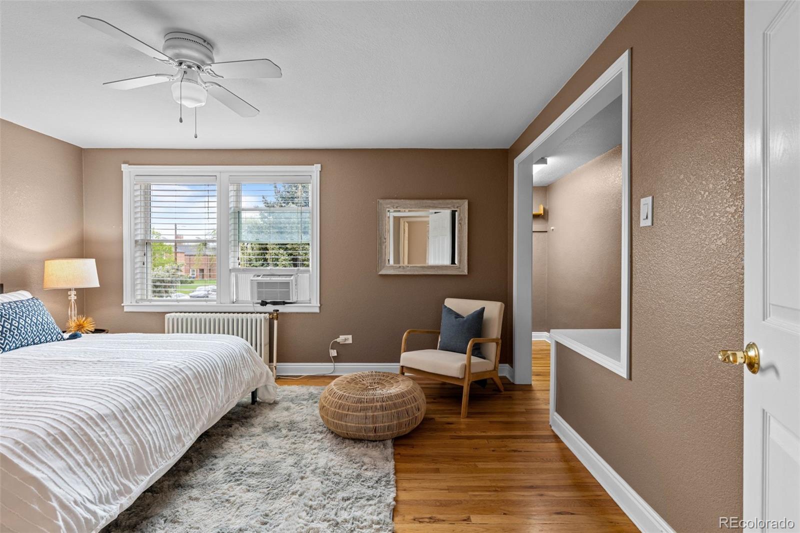 MLS Image #14 for 2867  jasmine street,denver, Colorado