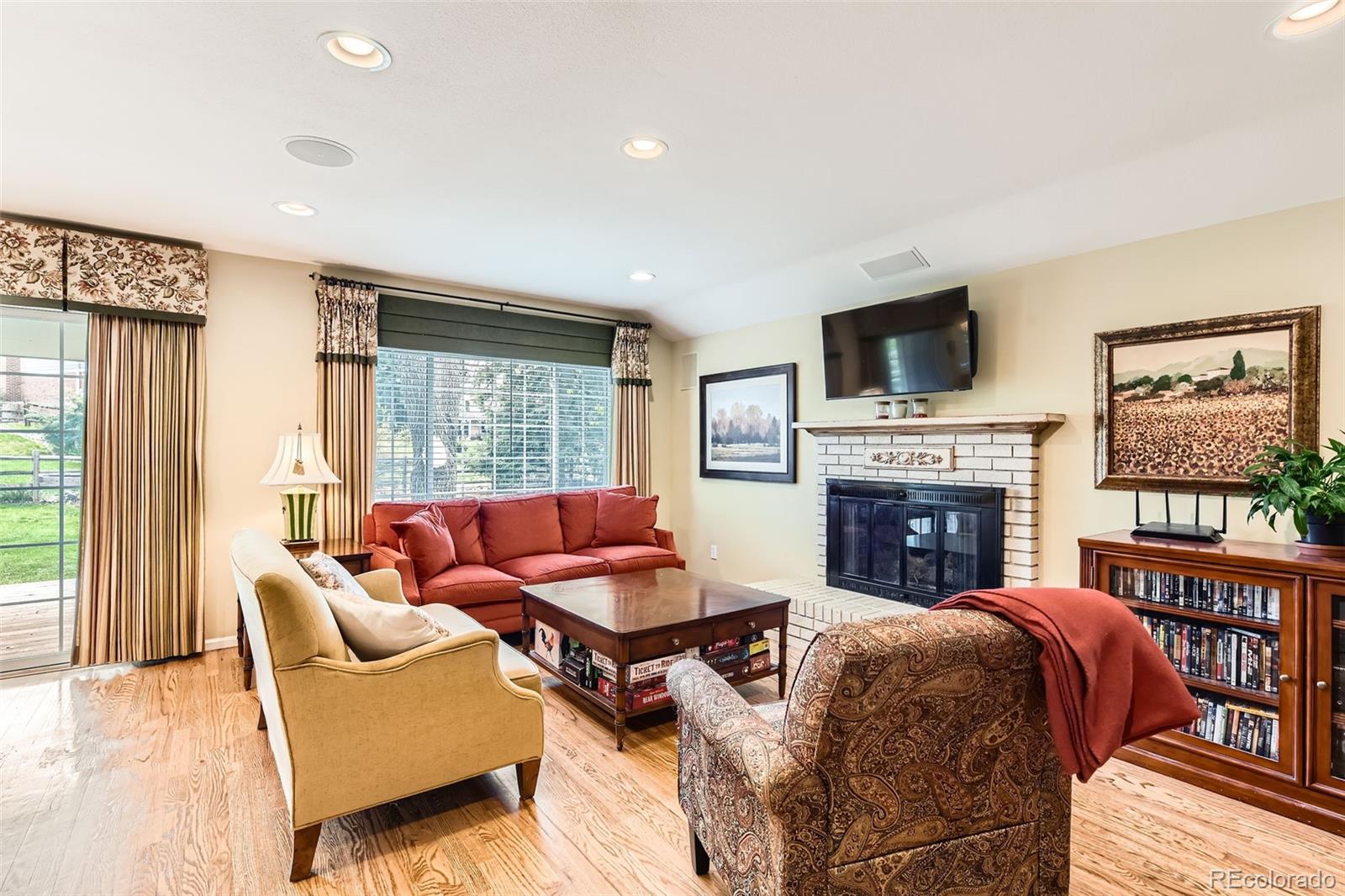 MLS Image #9 for 6432 e jamison circle,centennial, Colorado