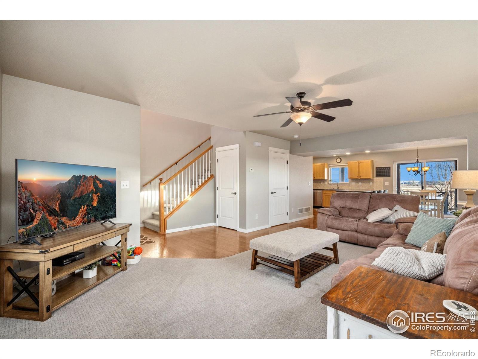 MLS Image #4 for 672  dakota way,windsor, Colorado