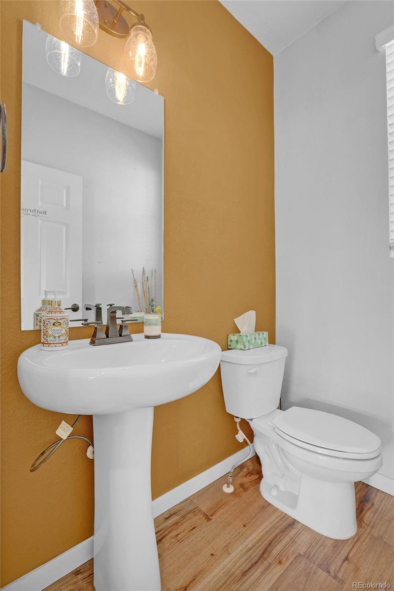 MLS Image #15 for 21900 e 46th place,aurora, Colorado