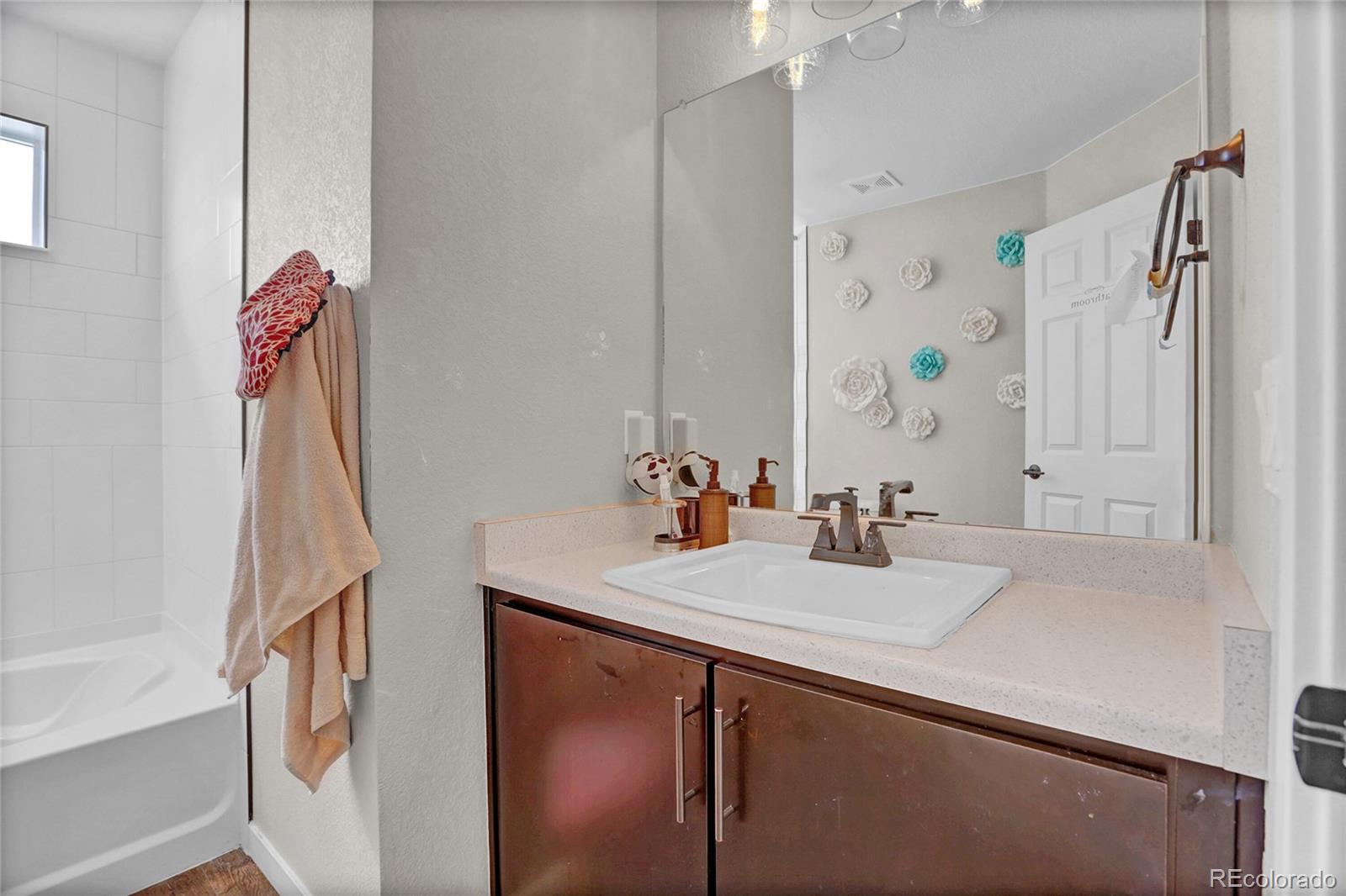 MLS Image #28 for 21900 e 46th place,aurora, Colorado