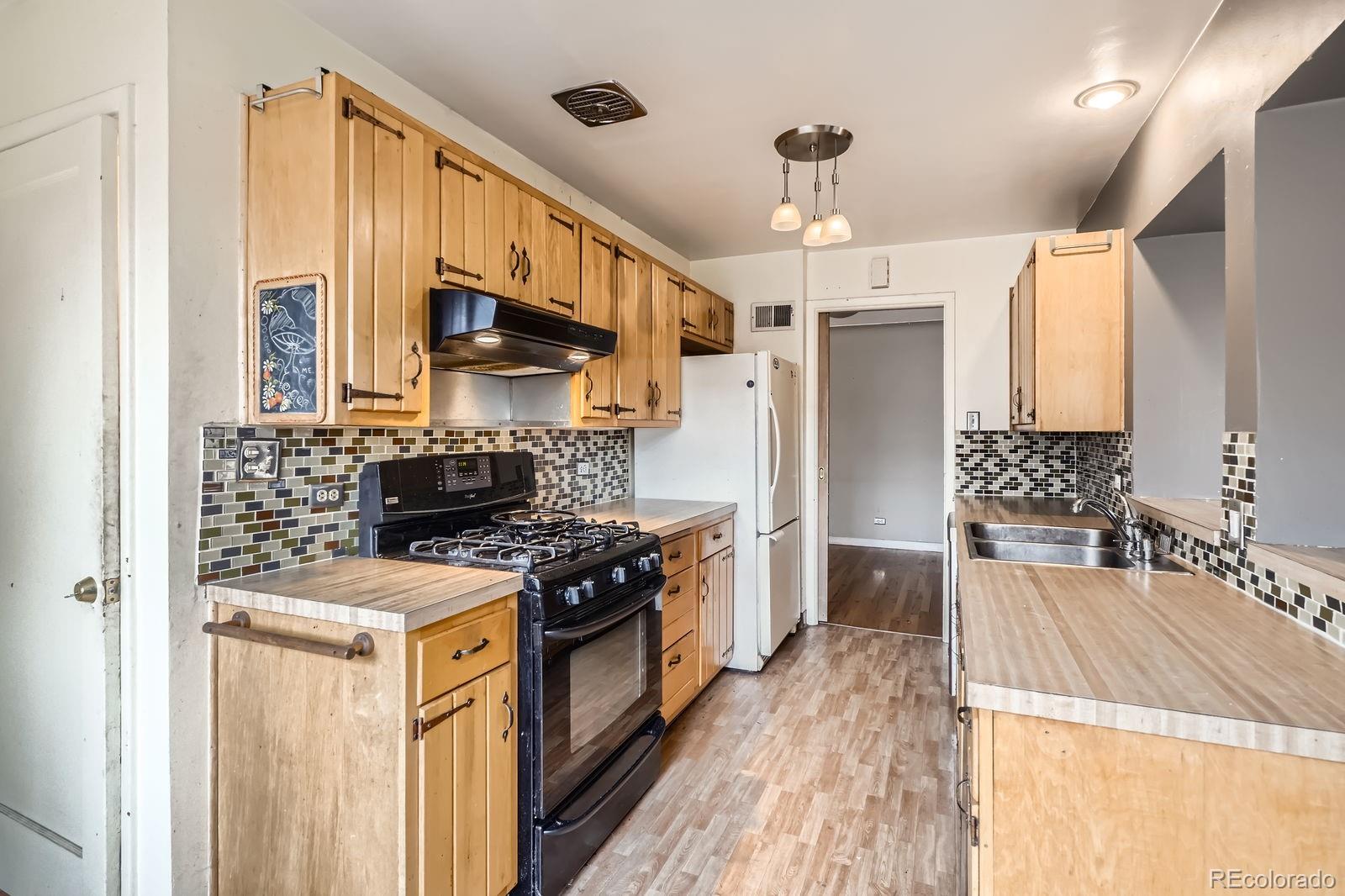 MLS Image #6 for 2710  zenobia street,denver, Colorado