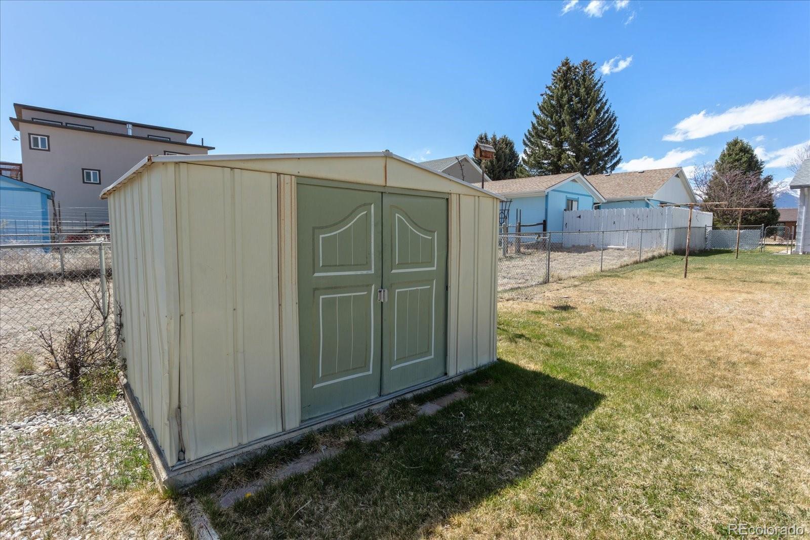 MLS Image #14 for 1405  k street,salida, Colorado