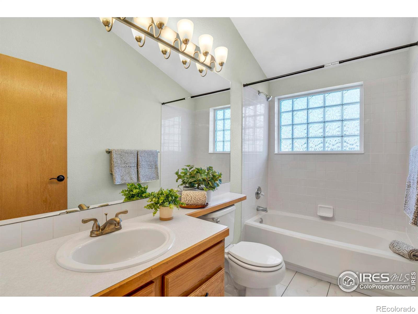 MLS Image #16 for 650  ridgeview drive,louisville, Colorado