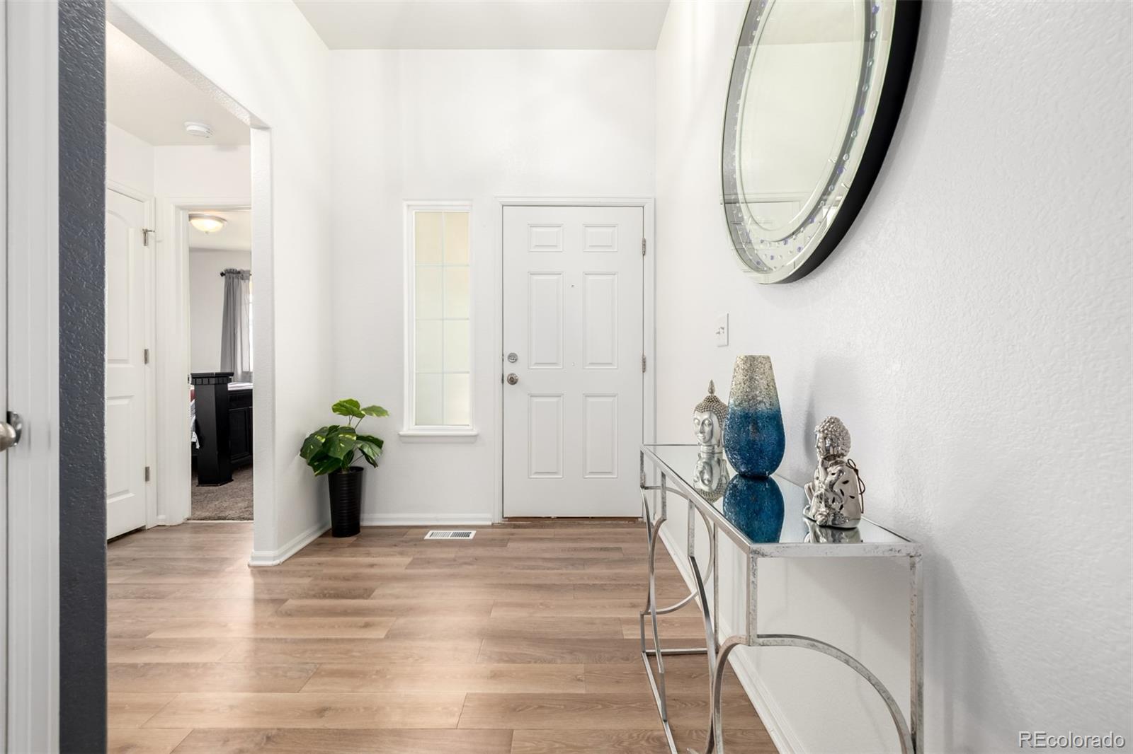 MLS Image #2 for 933 w independent avenue,la salle, Colorado