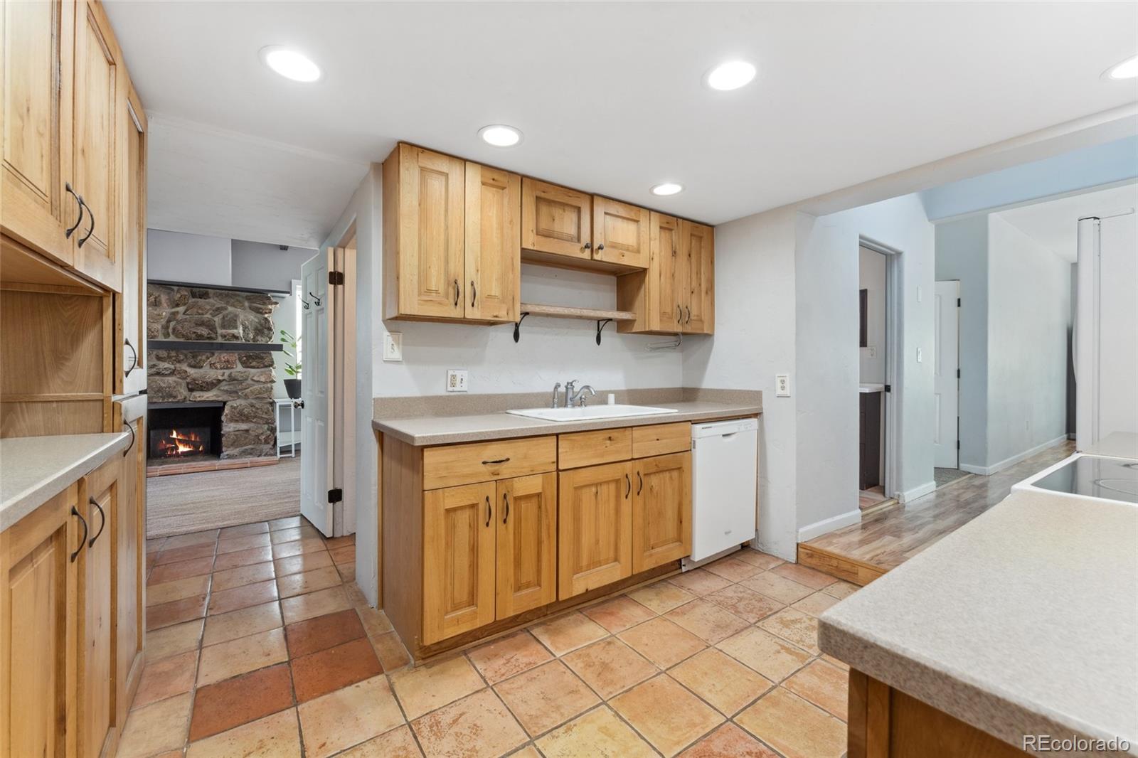 MLS Image #15 for 185 s hoyt street,lakewood, Colorado
