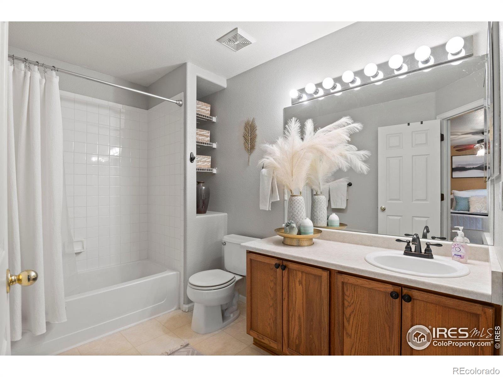 MLS Image #14 for 2085 e 127th place,thornton, Colorado