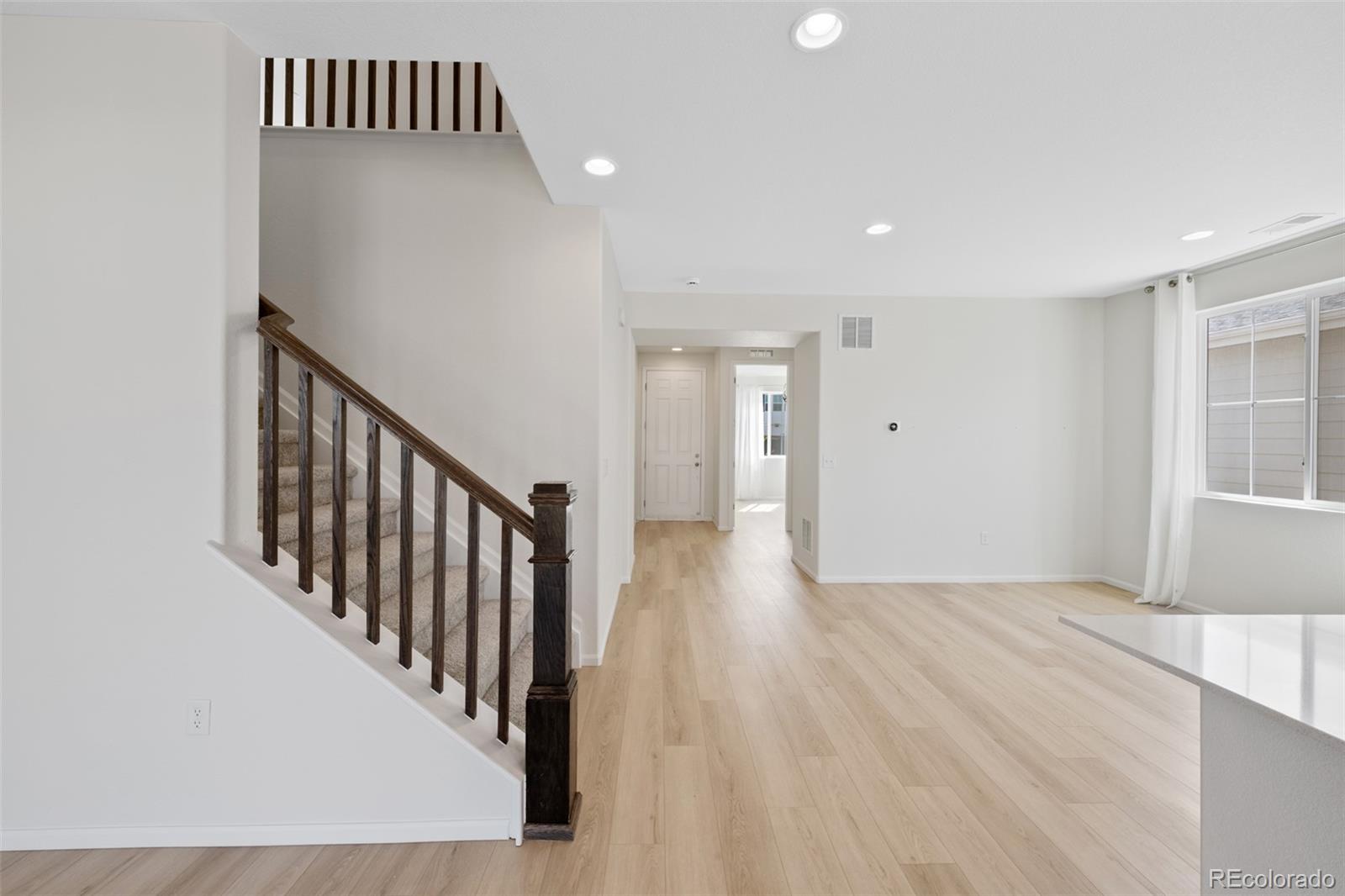 MLS Image #13 for 9175  uravan court,commerce city, Colorado