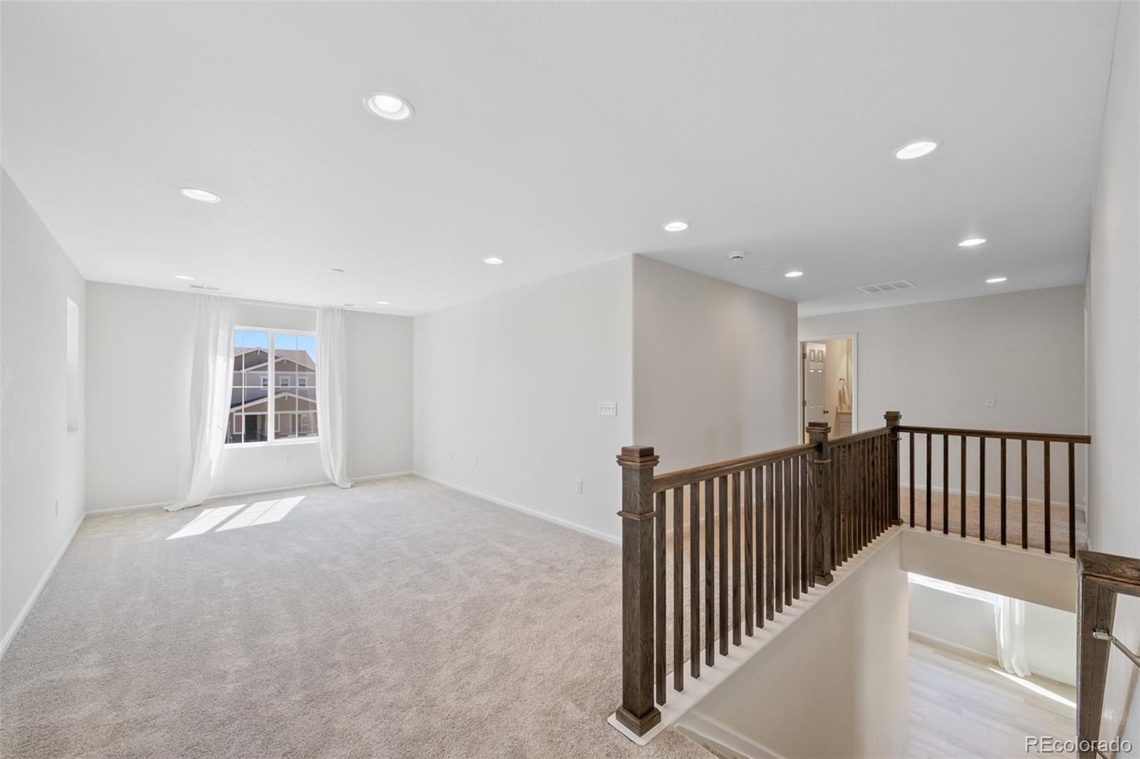 MLS Image #18 for 9175  uravan court,commerce city, Colorado