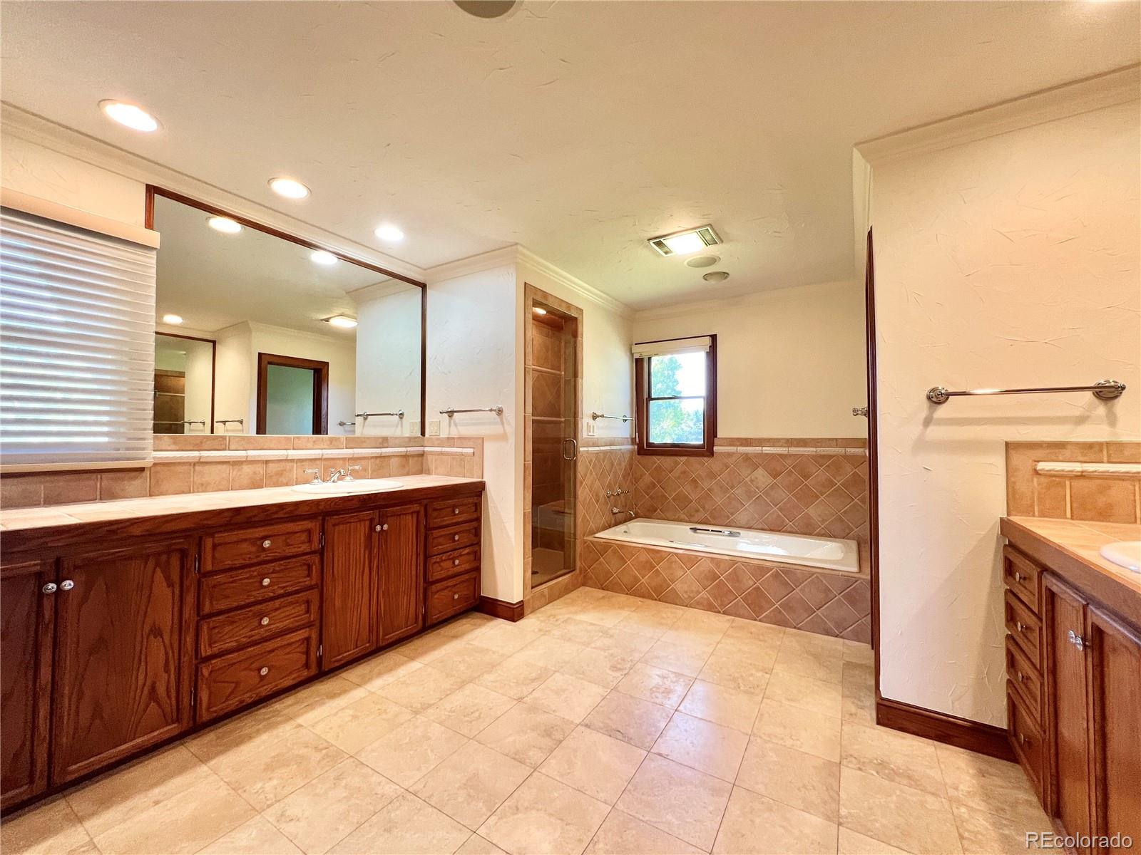 MLS Image #14 for 4600 s university boulevard,englewood, Colorado