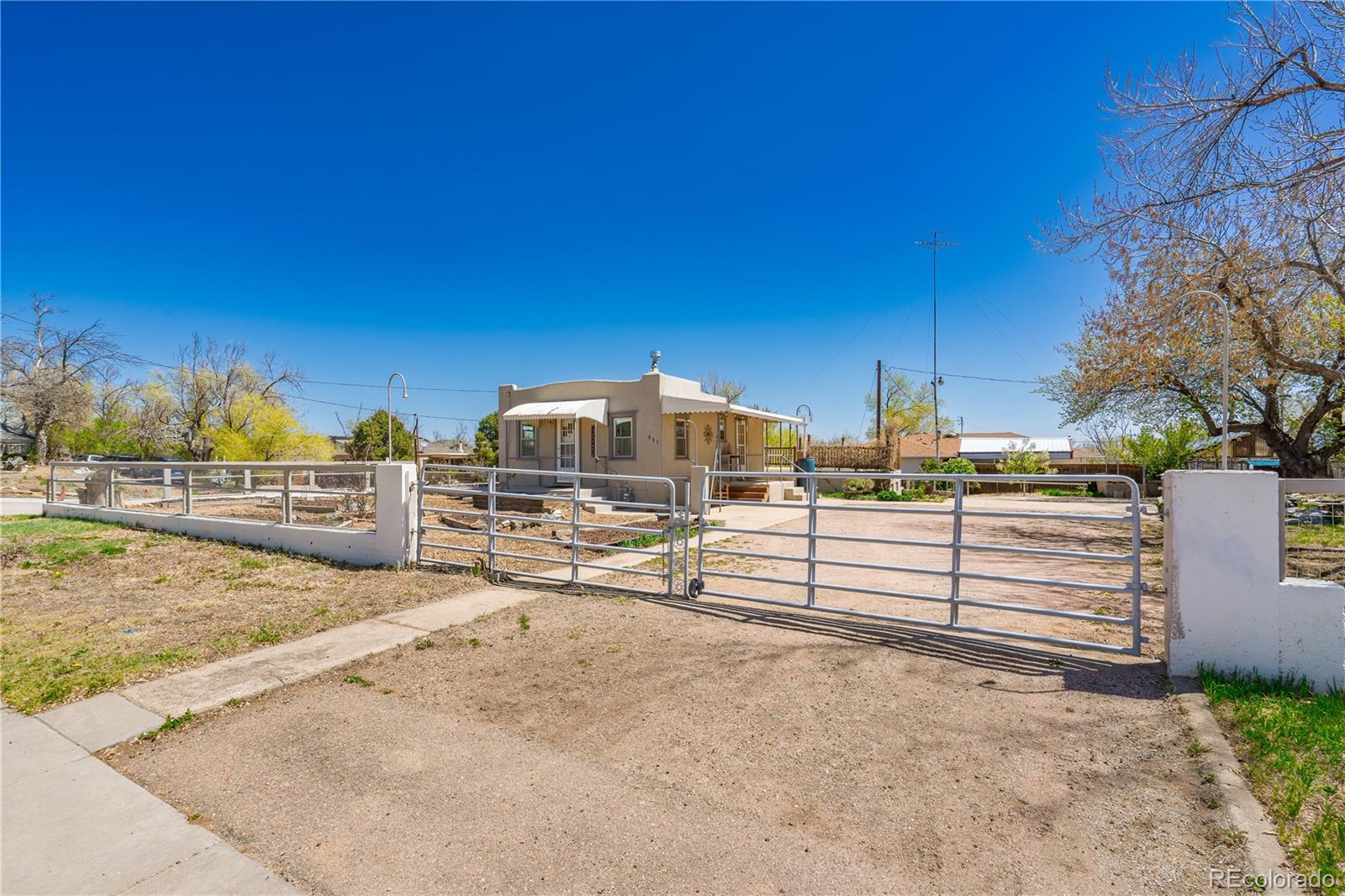 MLS Image #2 for 831  manitou boulevard,colorado springs, Colorado