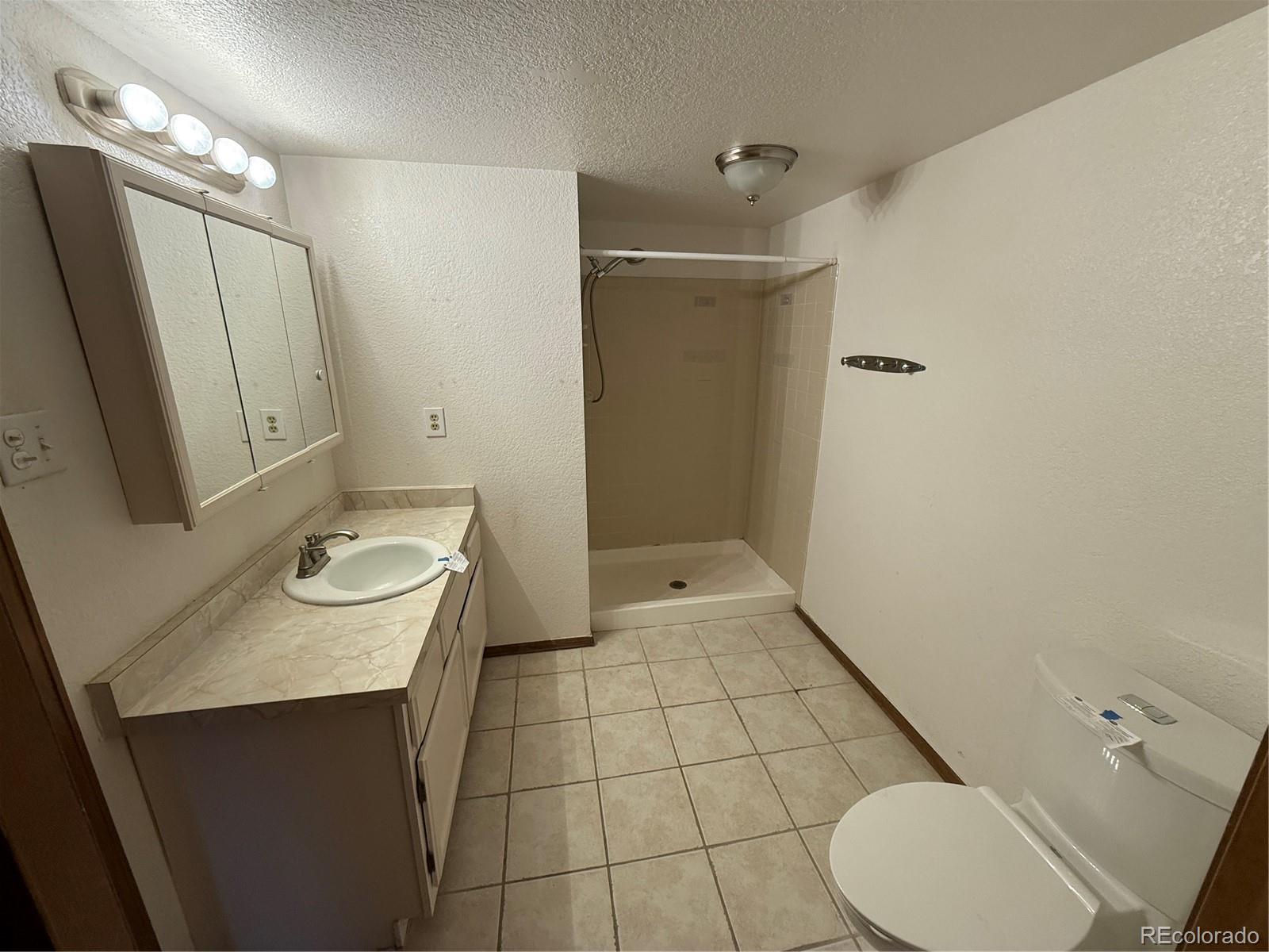 MLS Image #20 for 6921 s bryant street,littleton, Colorado