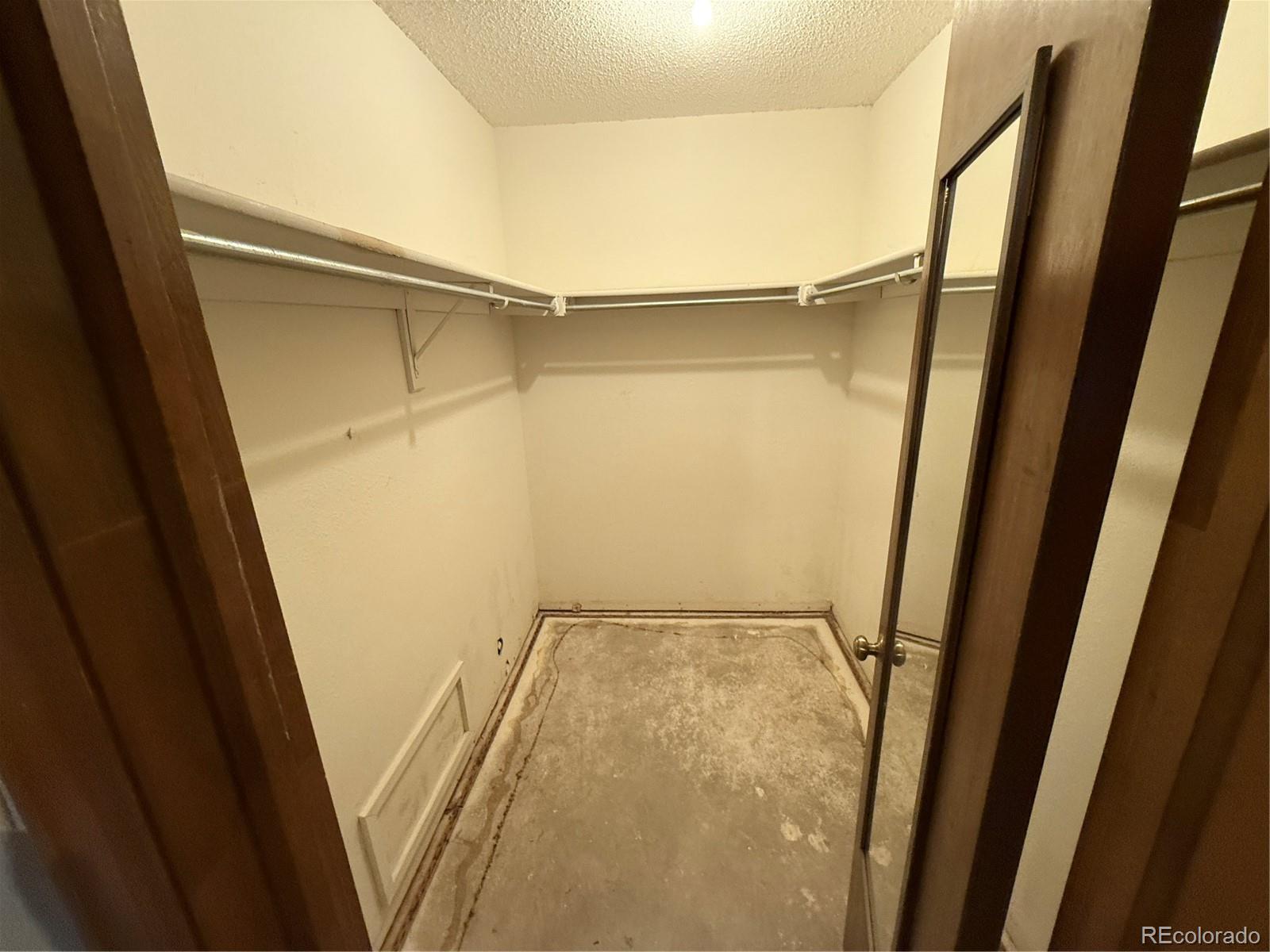 MLS Image #22 for 6921 s bryant street,littleton, Colorado