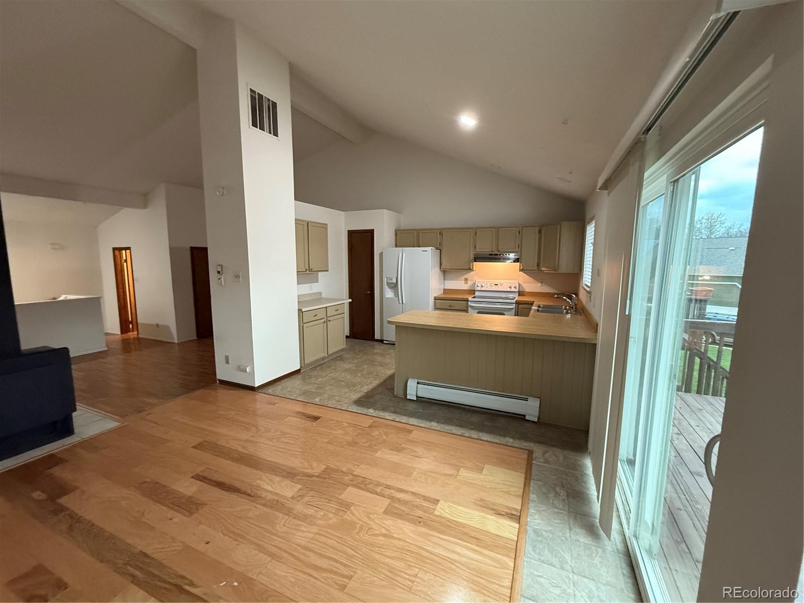 MLS Image #3 for 6921 s bryant street,littleton, Colorado