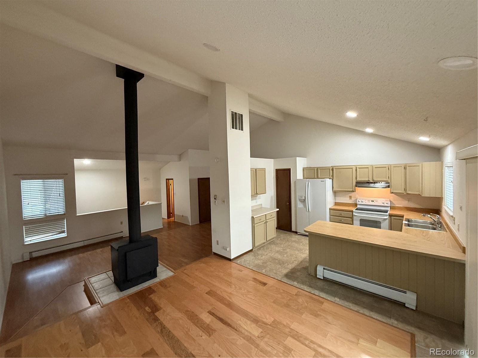 MLS Image #6 for 6921 s bryant street,littleton, Colorado