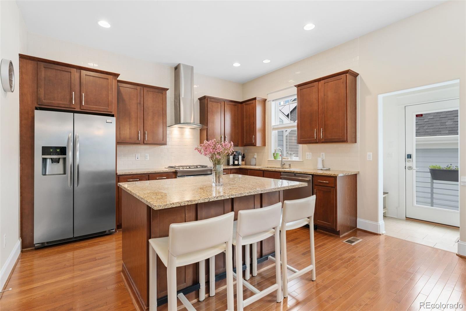 MLS Image #7 for 8851 e 33rd avenue,denver, Colorado