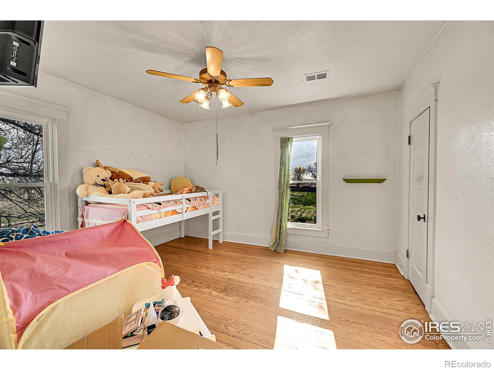 MLS Image #16 for 23730  county road 41 ,la salle, Colorado