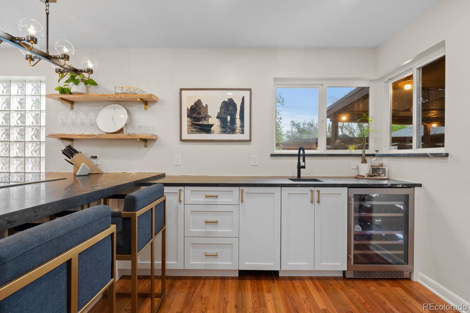 MLS Image #13 for 6625 e 6th avenue parkway,denver, Colorado