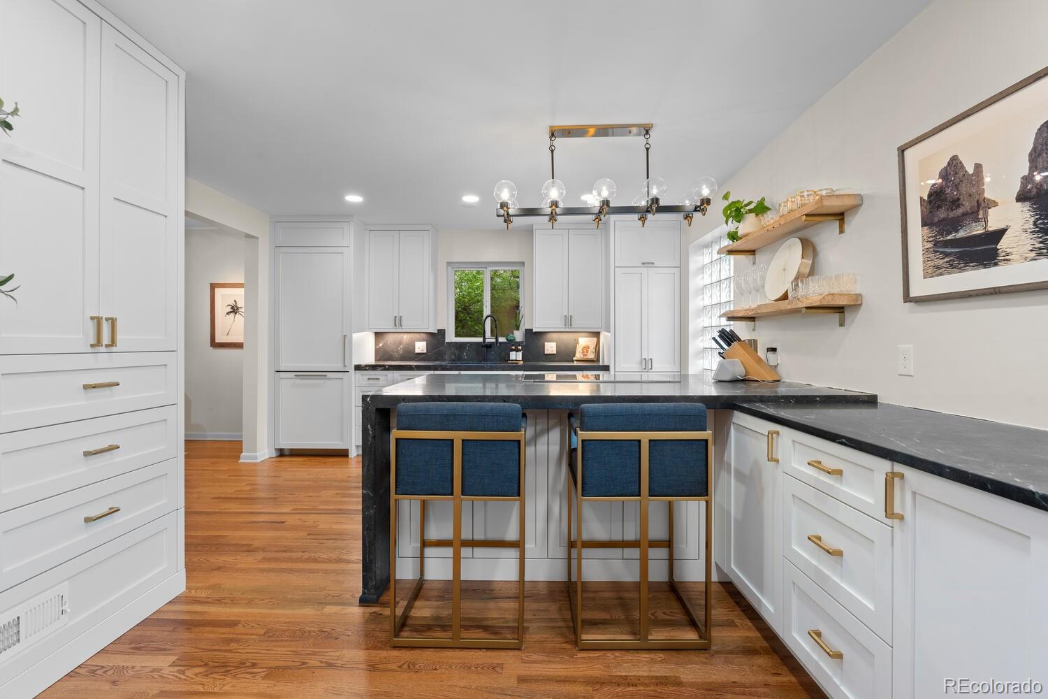 MLS Image #14 for 6625 e 6th avenue parkway,denver, Colorado