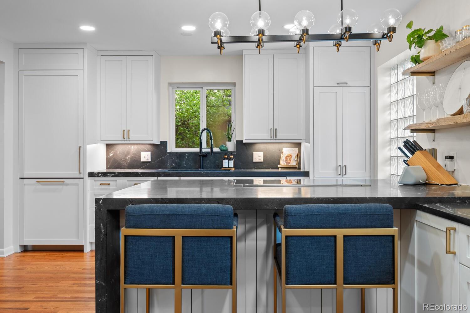 MLS Image #15 for 6625 e 6th avenue parkway,denver, Colorado