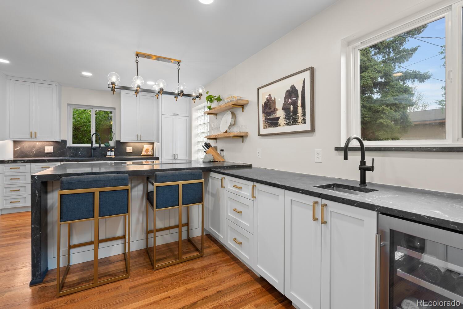 MLS Image #16 for 6625 e 6th avenue parkway,denver, Colorado