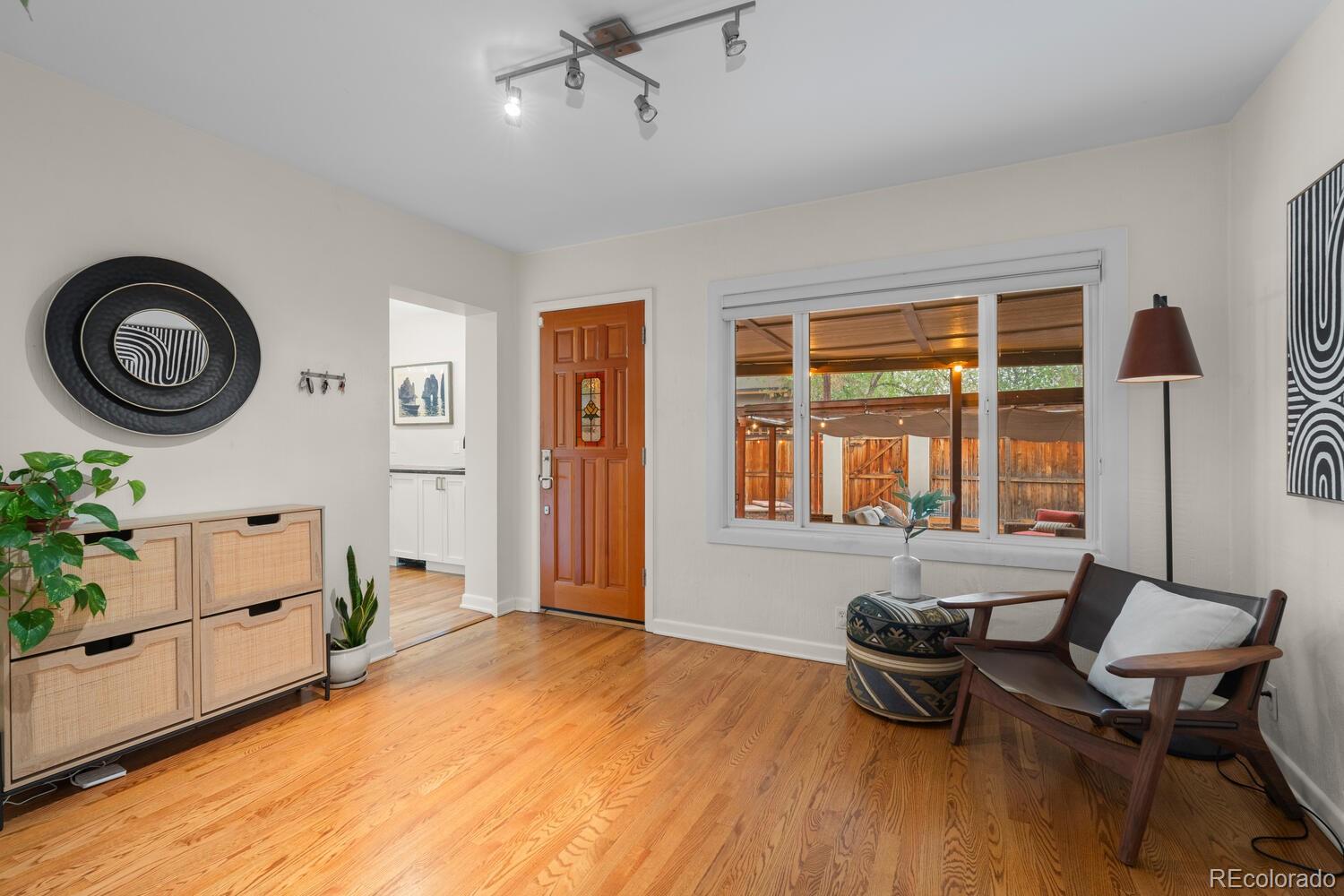 MLS Image #19 for 6625 e 6th avenue parkway,denver, Colorado