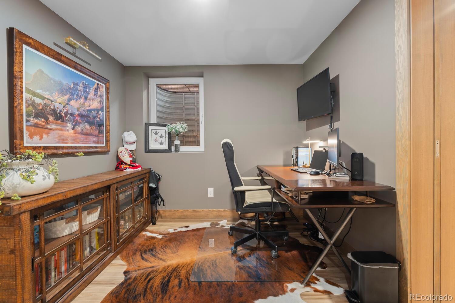 MLS Image #38 for 6625 e 6th avenue parkway,denver, Colorado