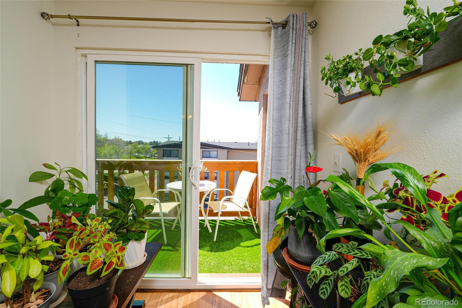 MLS Image #10 for 865 s quebec street,denver, Colorado