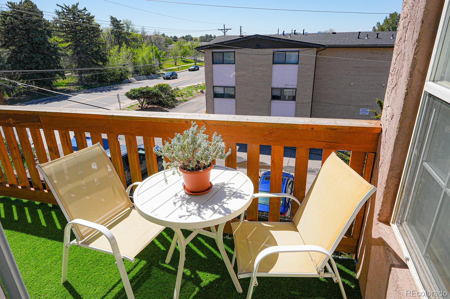 MLS Image #11 for 865 s quebec street,denver, Colorado