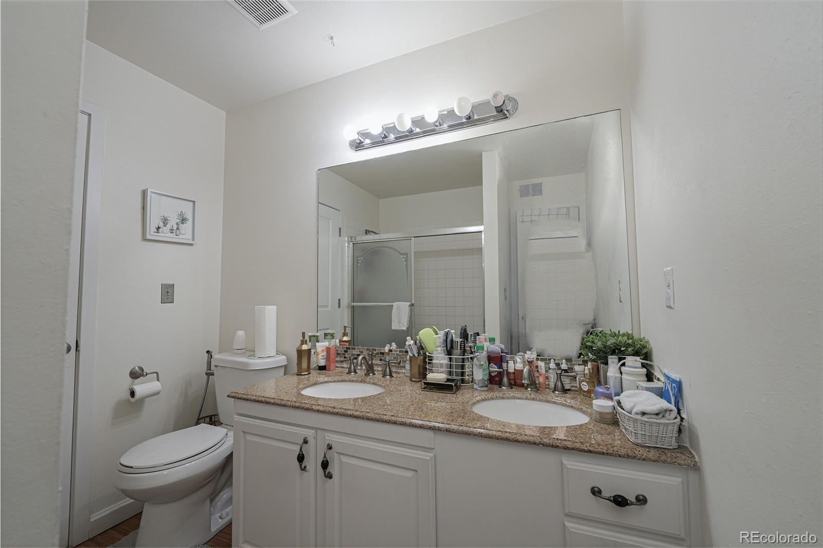 MLS Image #16 for 865 s quebec street,denver, Colorado
