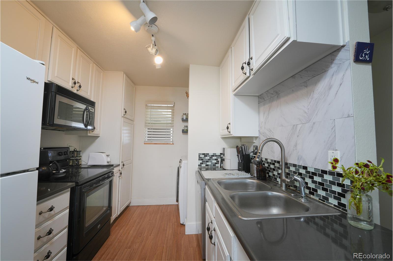 MLS Image #2 for 865 s quebec street,denver, Colorado