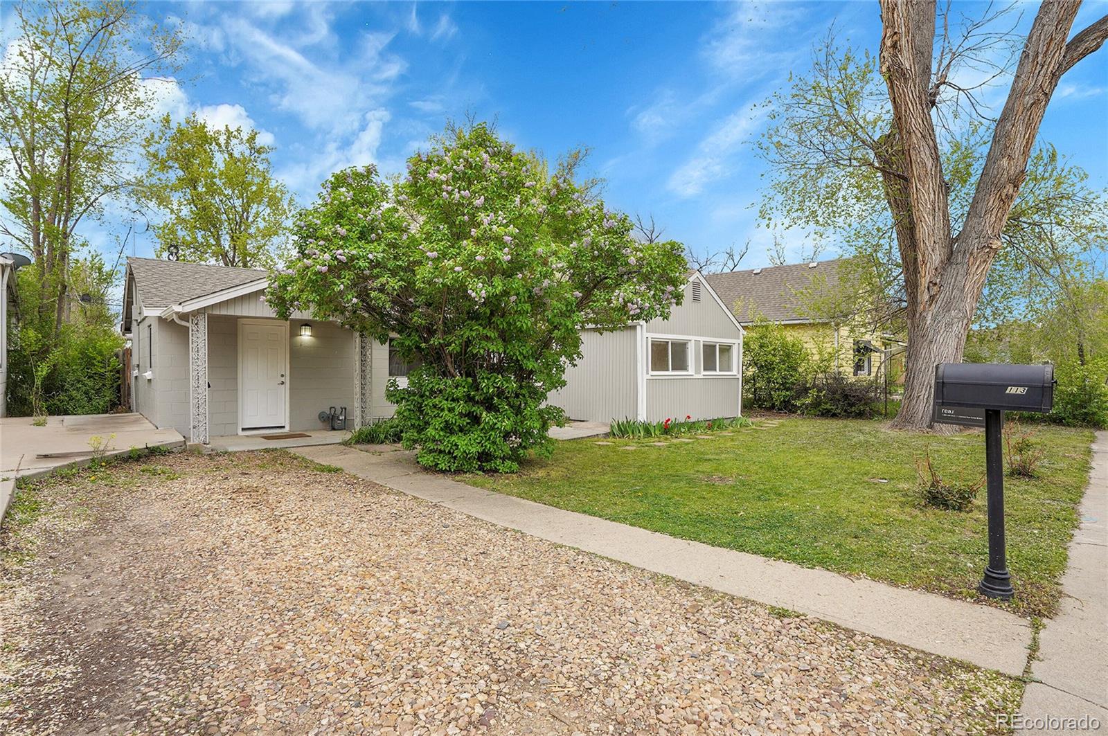 MLS Image #1 for 113 e saint clair avenue,longmont, Colorado