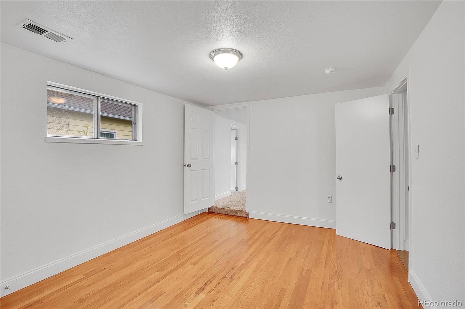 MLS Image #17 for 113 e saint clair avenue,longmont, Colorado