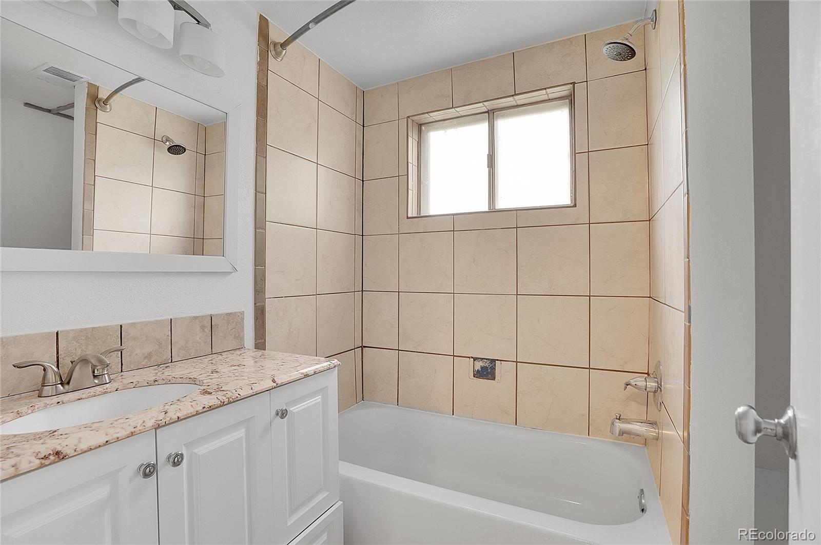 MLS Image #21 for 113 e saint clair avenue,longmont, Colorado