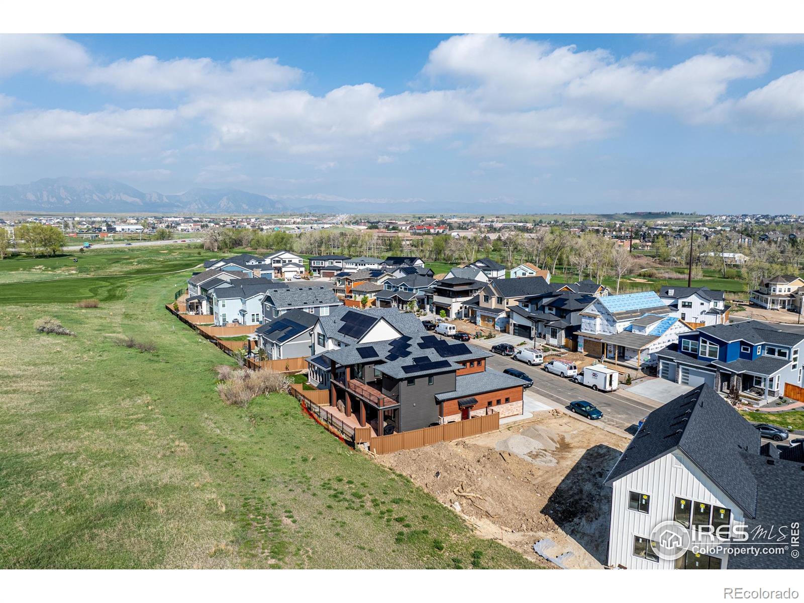 MLS Image #4 for 1039  turnberry circle,louisville, Colorado