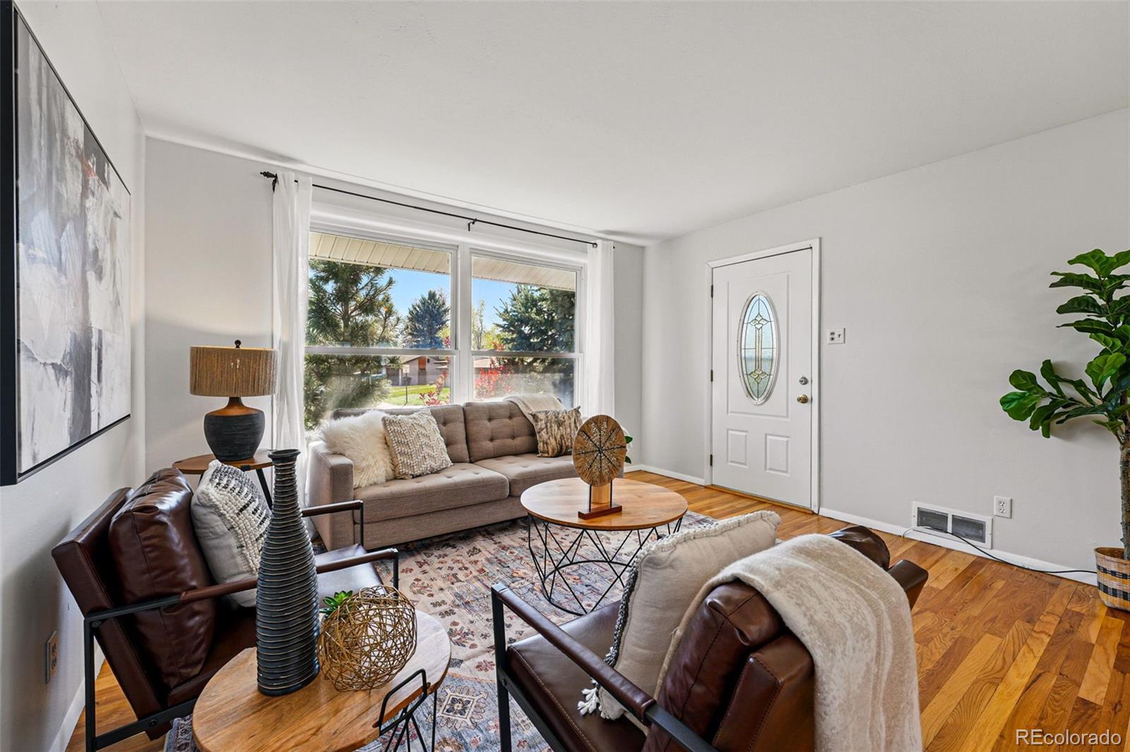 MLS Image #14 for 1335 s holly street,denver, Colorado