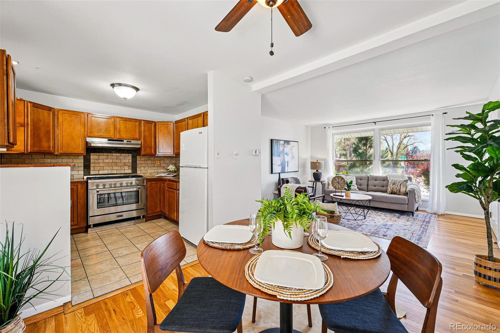 MLS Image #17 for 1335 s holly street,denver, Colorado