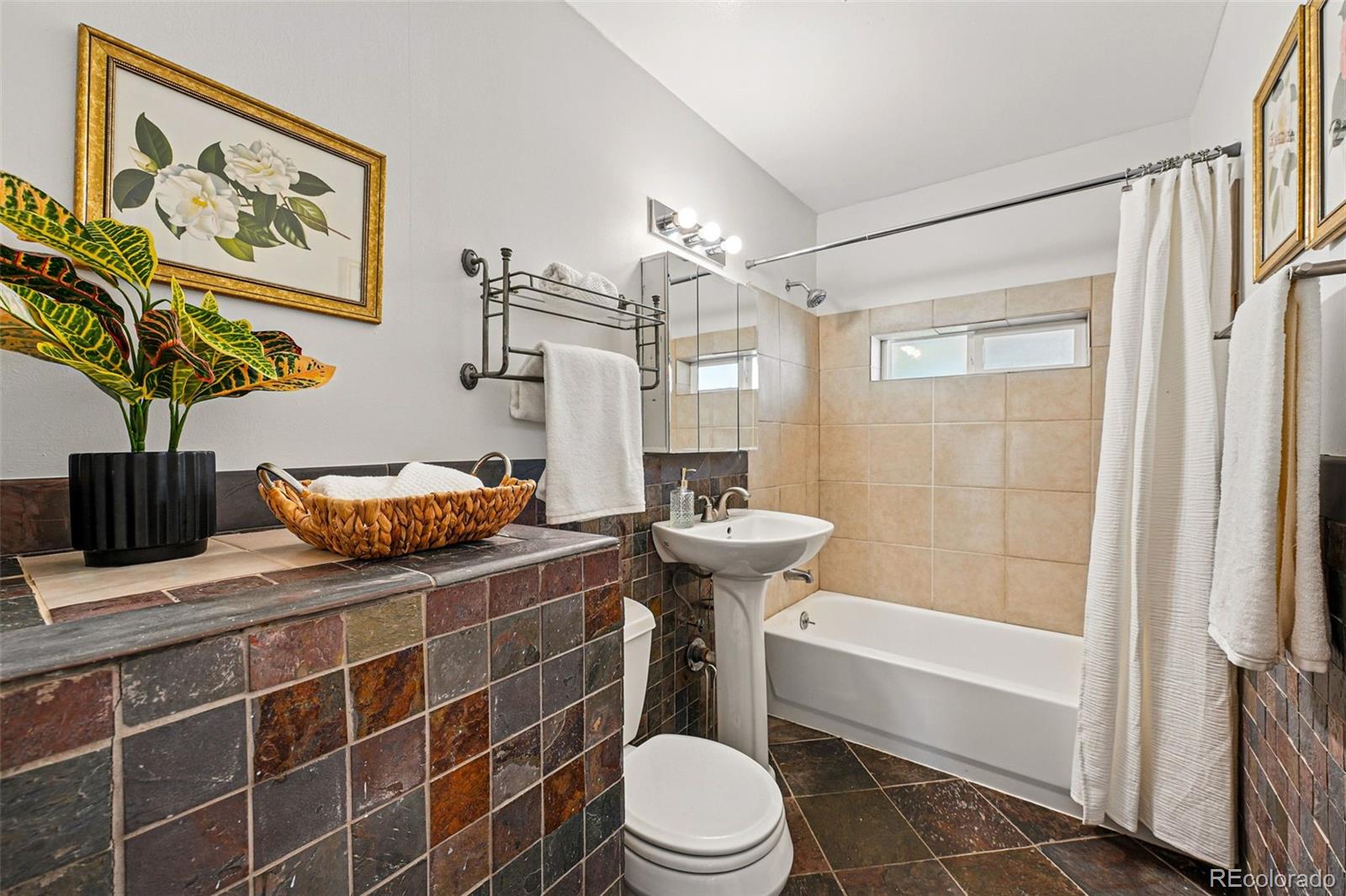 MLS Image #27 for 1335 s holly street,denver, Colorado