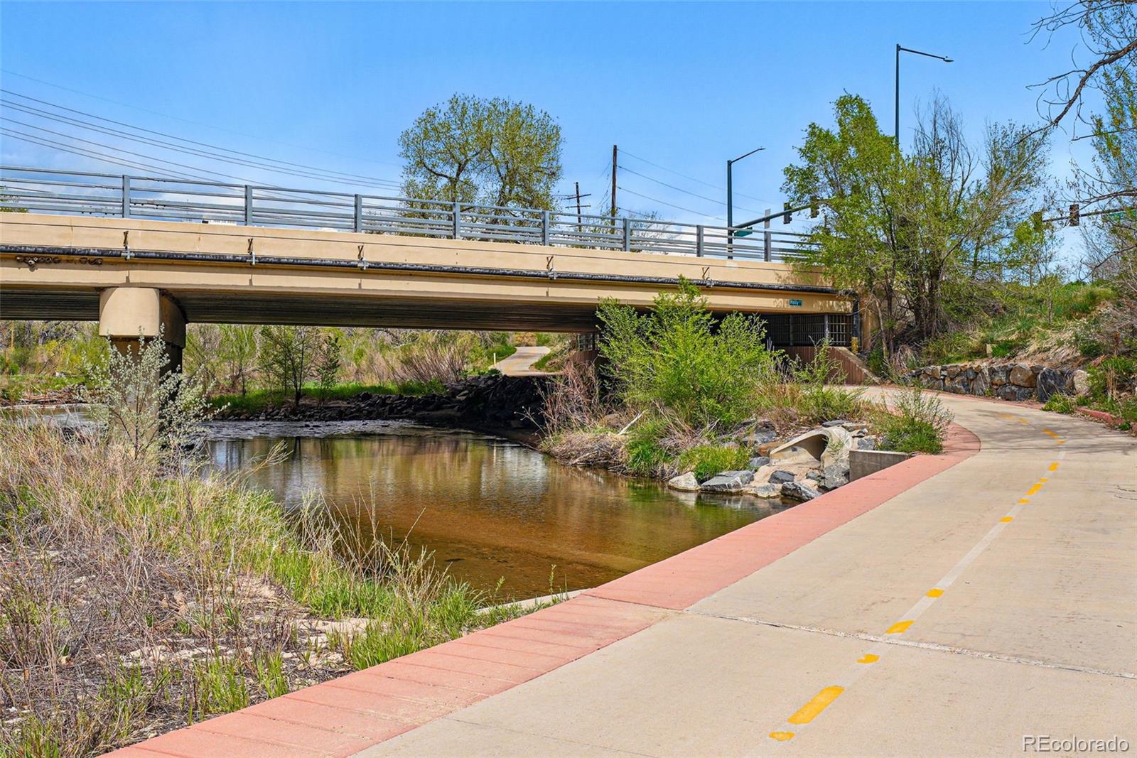 MLS Image #39 for 1335 s holly street,denver, Colorado