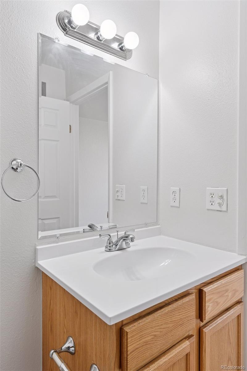 MLS Image #17 for 15427 e oberlin place,aurora, Colorado
