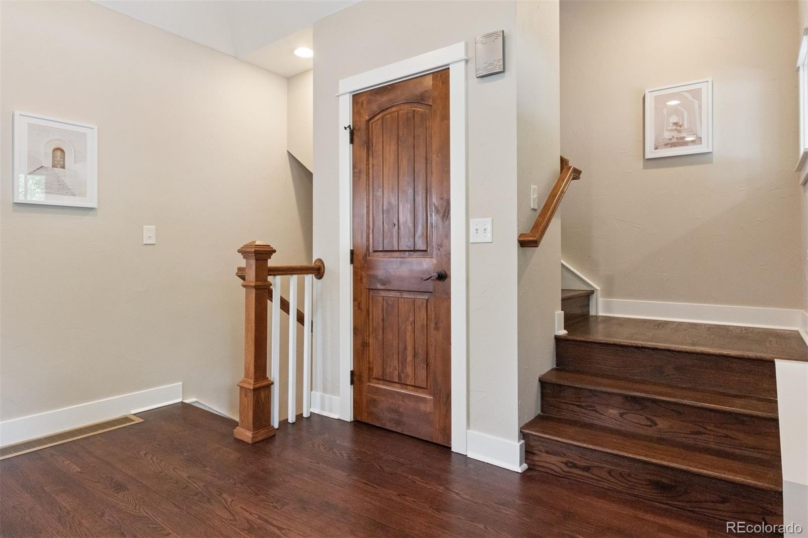 MLS Image #33 for 815 s gaylord street,denver, Colorado
