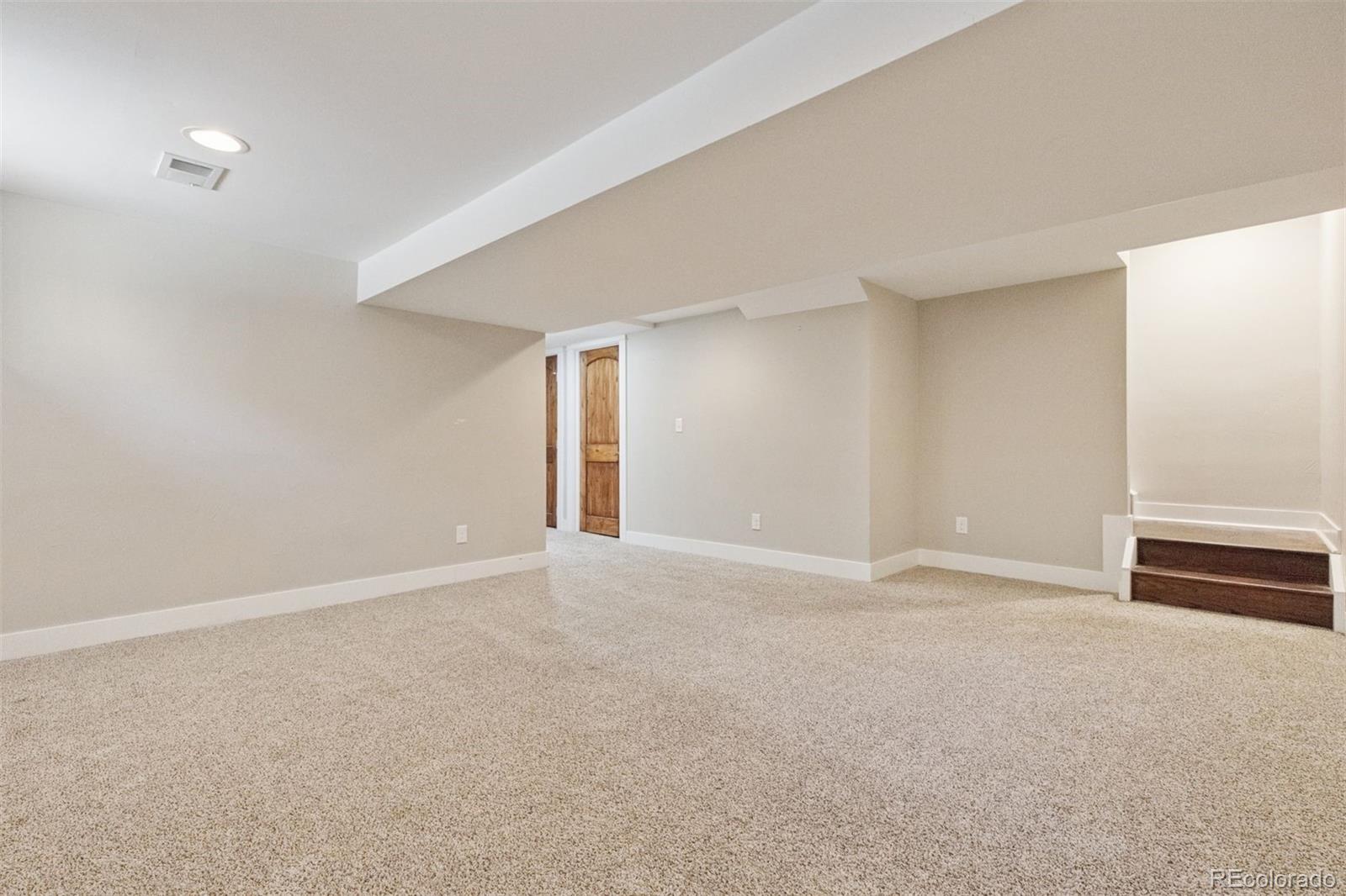 MLS Image #35 for 815 s gaylord street,denver, Colorado
