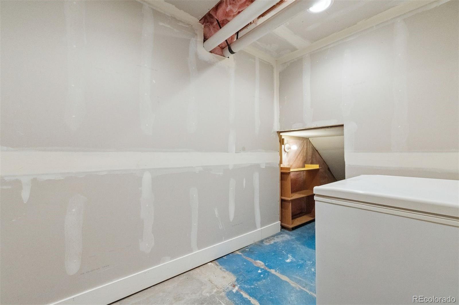 MLS Image #38 for 815 s gaylord street,denver, Colorado