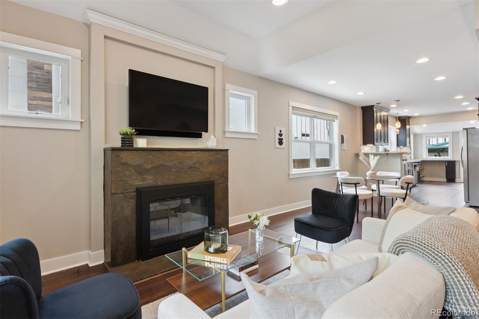 MLS Image #5 for 815 s gaylord street,denver, Colorado
