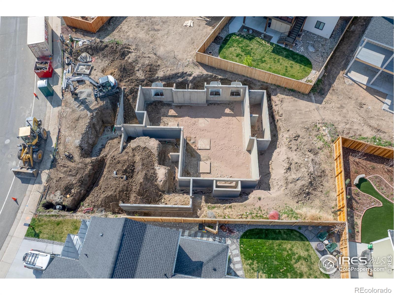 MLS Image #11 for 933  saint andrews lane,louisville, Colorado