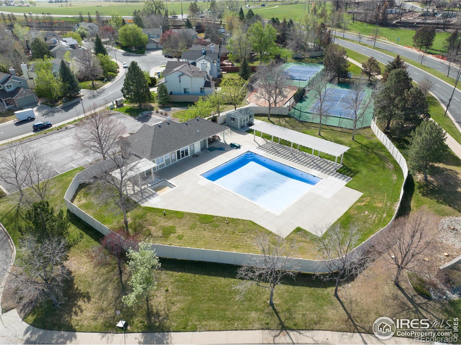 MLS Image #4 for 933  saint andrews lane,louisville, Colorado