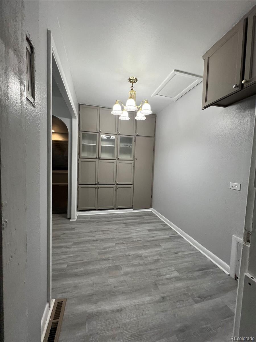 MLS Image #9 for 3345 w evans avenue,denver, Colorado