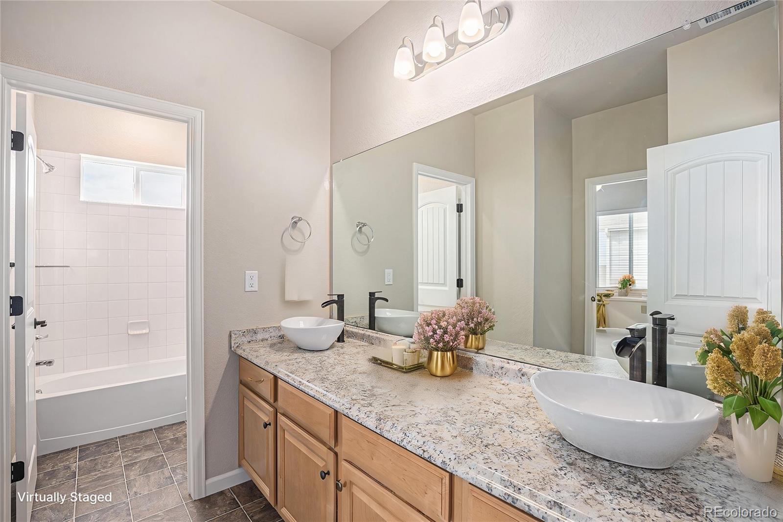 MLS Image #26 for 10610  reunion parkway,commerce city, Colorado